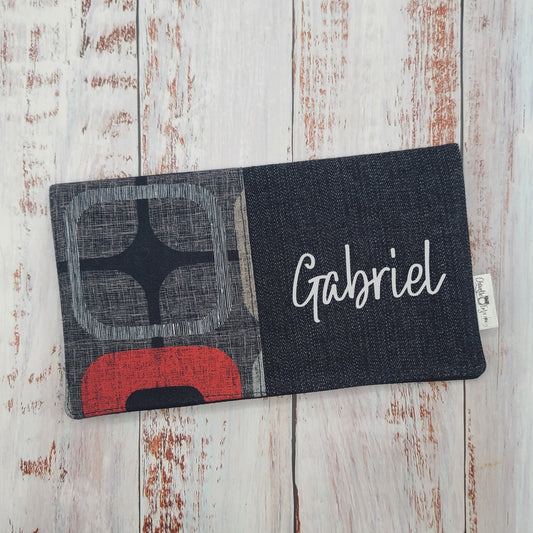 Protège-carnet de santé - Vaccination - Personnalisé - Géométrique - Noir, Gris et Rouge