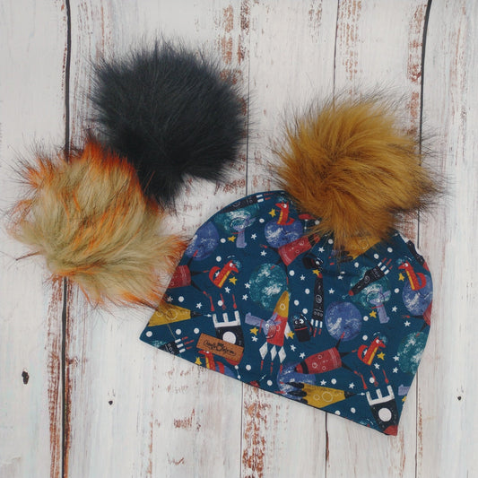 ENFANT - Tuque Printemps/Automne (JERSEY) Pompon amovible - Espace - Vaisseaux